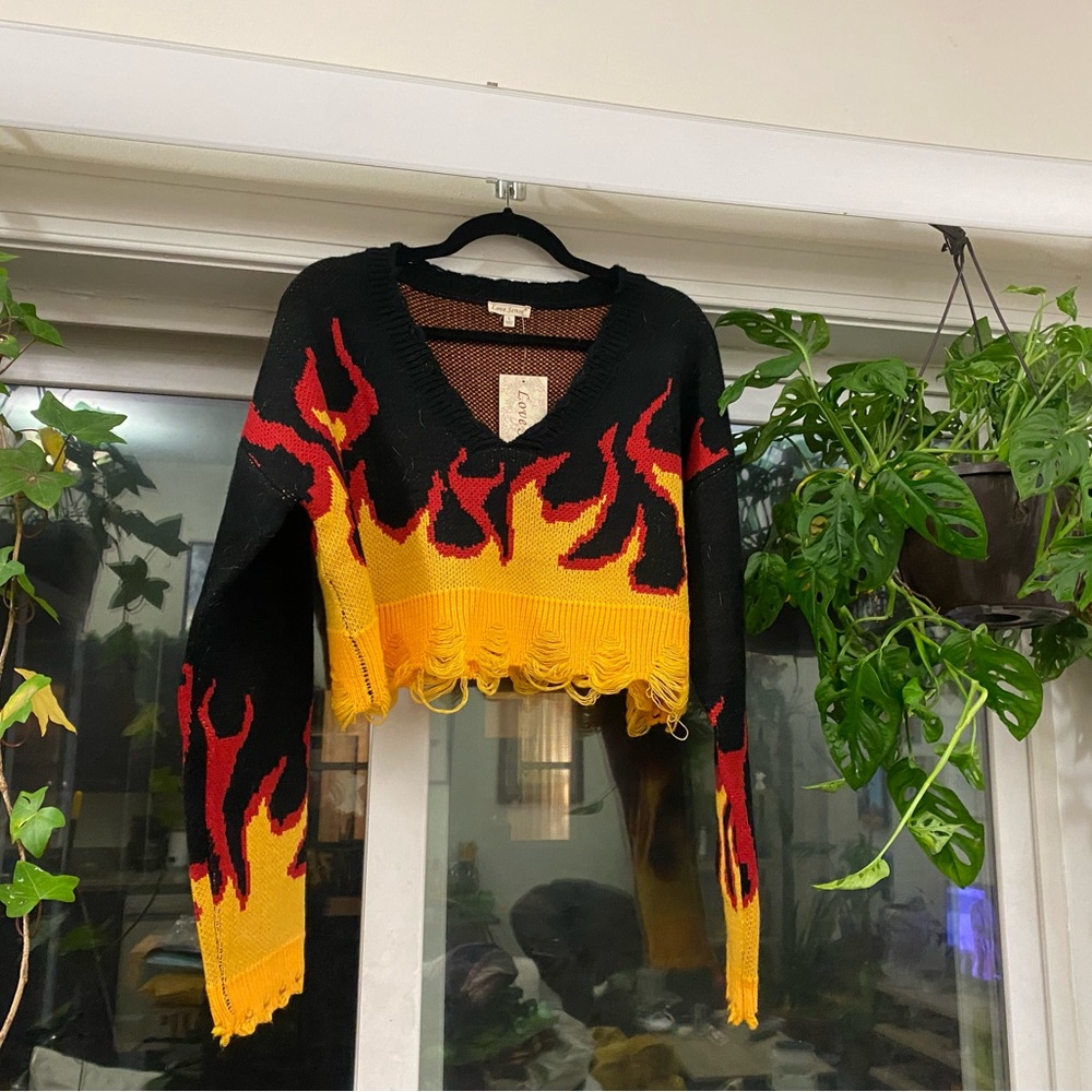 Cropped 🔥 sweater